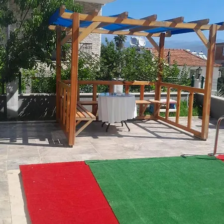 Apartamento люкс -квартира у подножия античной архитектуры *